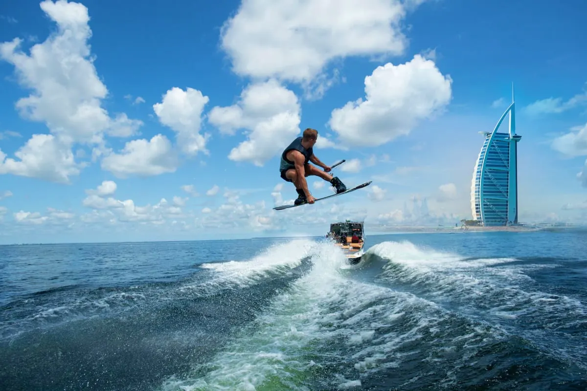 Wakeboarding — photograph 3