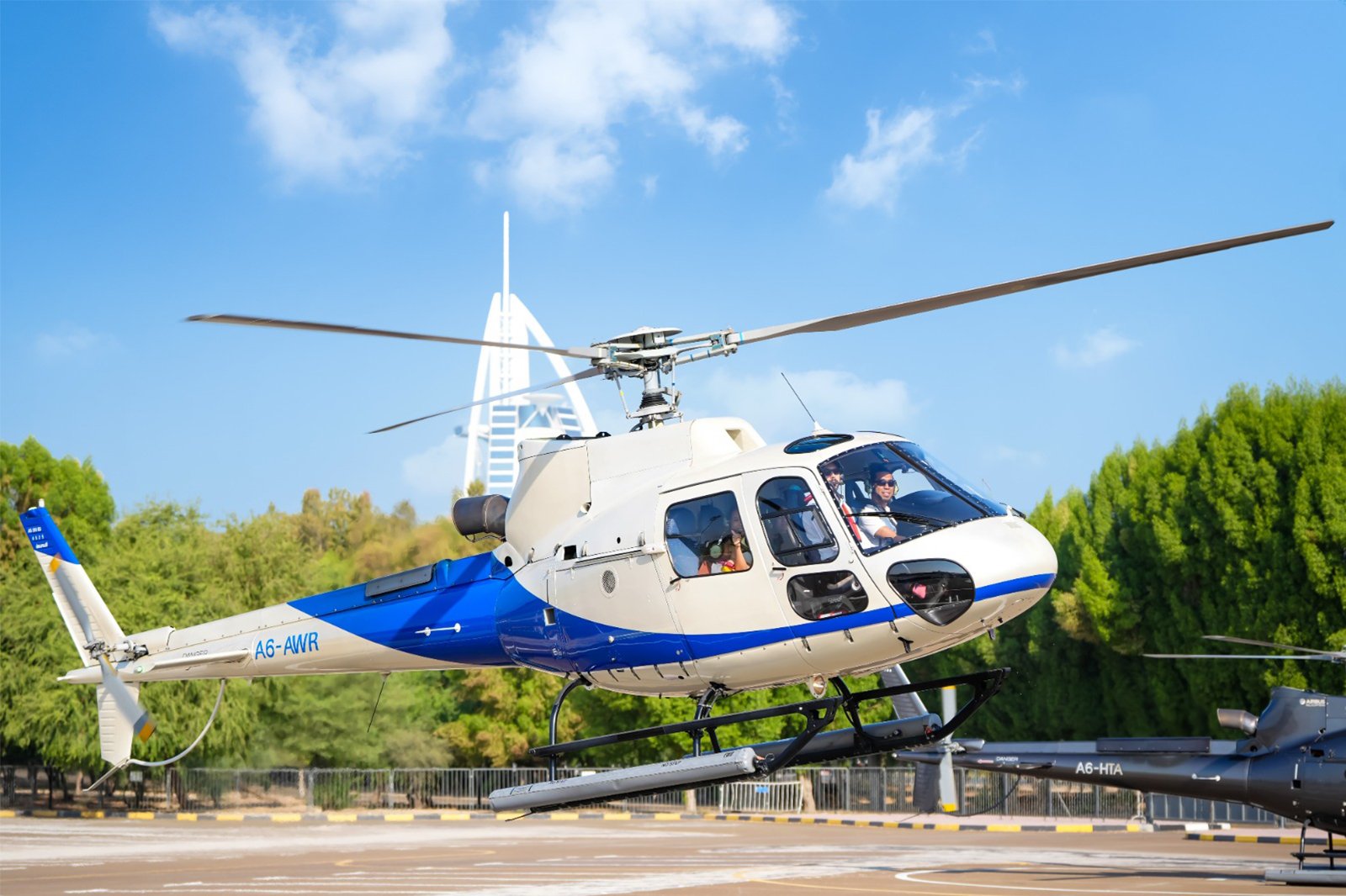 Helicopter Tours from Heli Dubai-Private — photograph 4