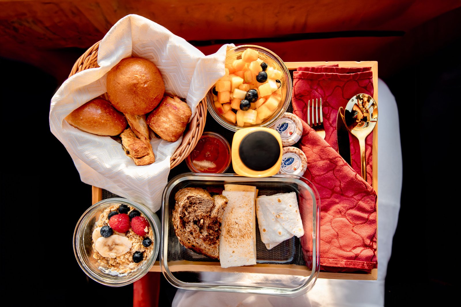 Hot Air Balloon – Breakfast in the Sky Tour — photograph 4