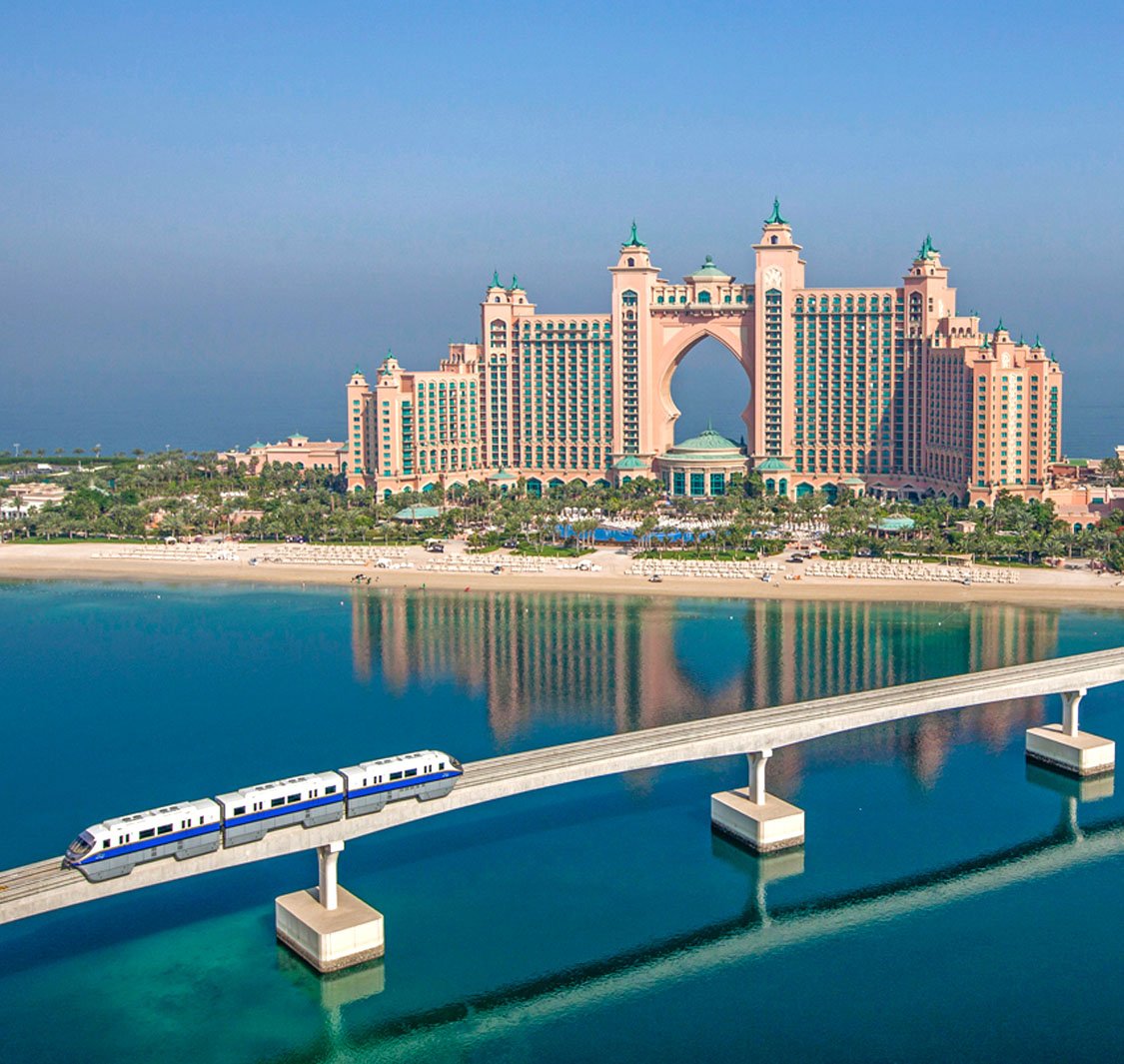 THE PALM MONORAIL TOUR — photograph 3