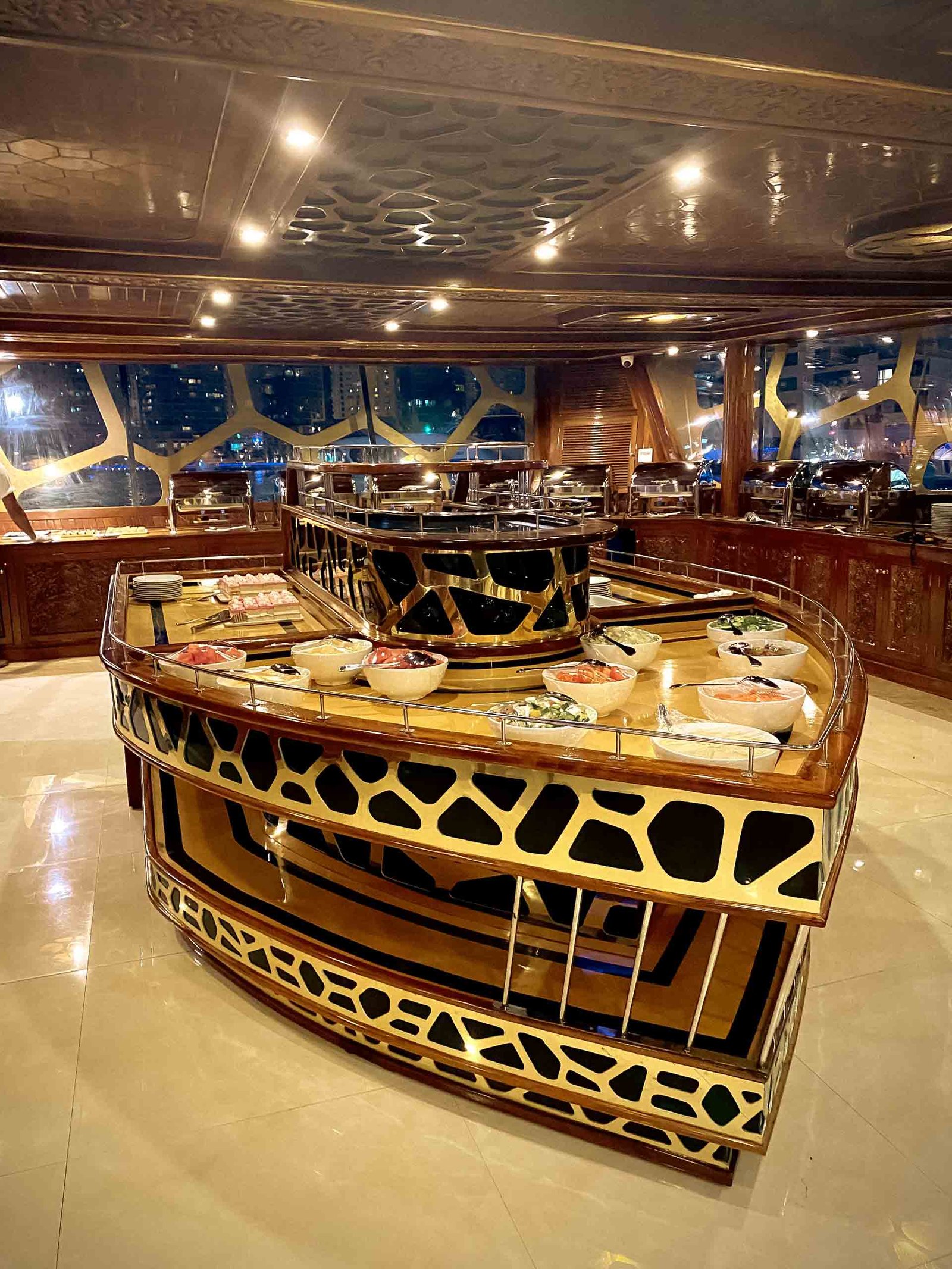 Ocean Empress Dinner Cruise — photograph 3